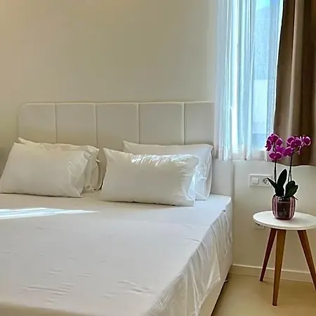 Sunraf Luxe Hotel 4*