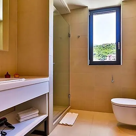 Sunraf Luxe 4*
